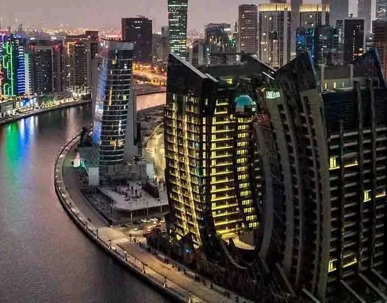 DaVinci Tower Residences by Pagani — Appartement en duplex de trois chambres — Dubaï
