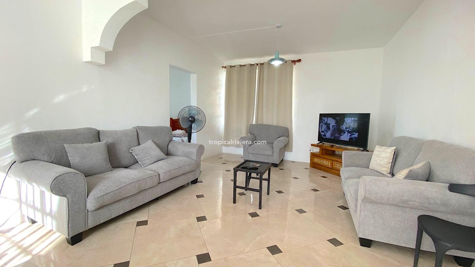 Rental – 2 Bedroom Fully Furnished Apartment – Belvedere, Flacq