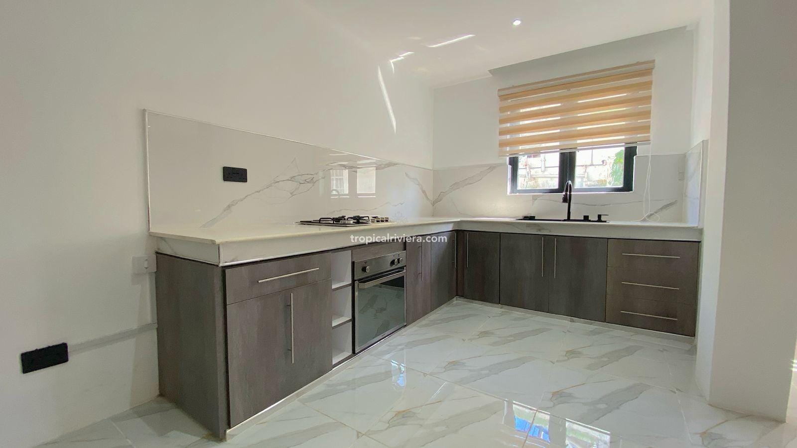 For Sale – Two Bedroom Fully Furnished Apartment 145 m2 – Phoenix