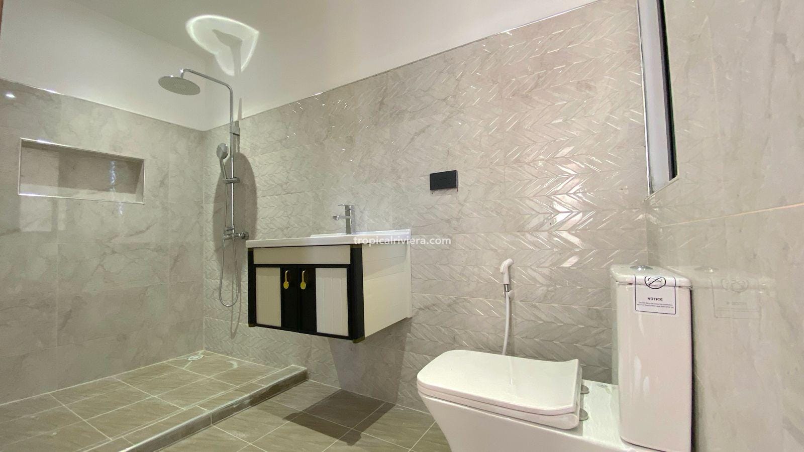 For Sale – Two Bedroom Fully Furnished Apartment 145 m2 – Phoenix