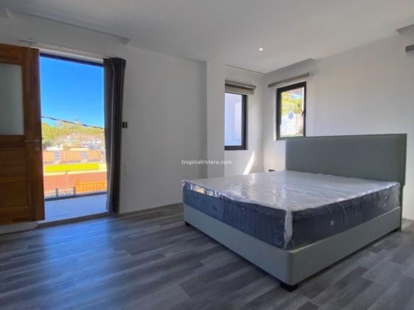 À Vendre – Appartement Entièrement Meublé de Deux Chambres 145 m2 – Phoenix