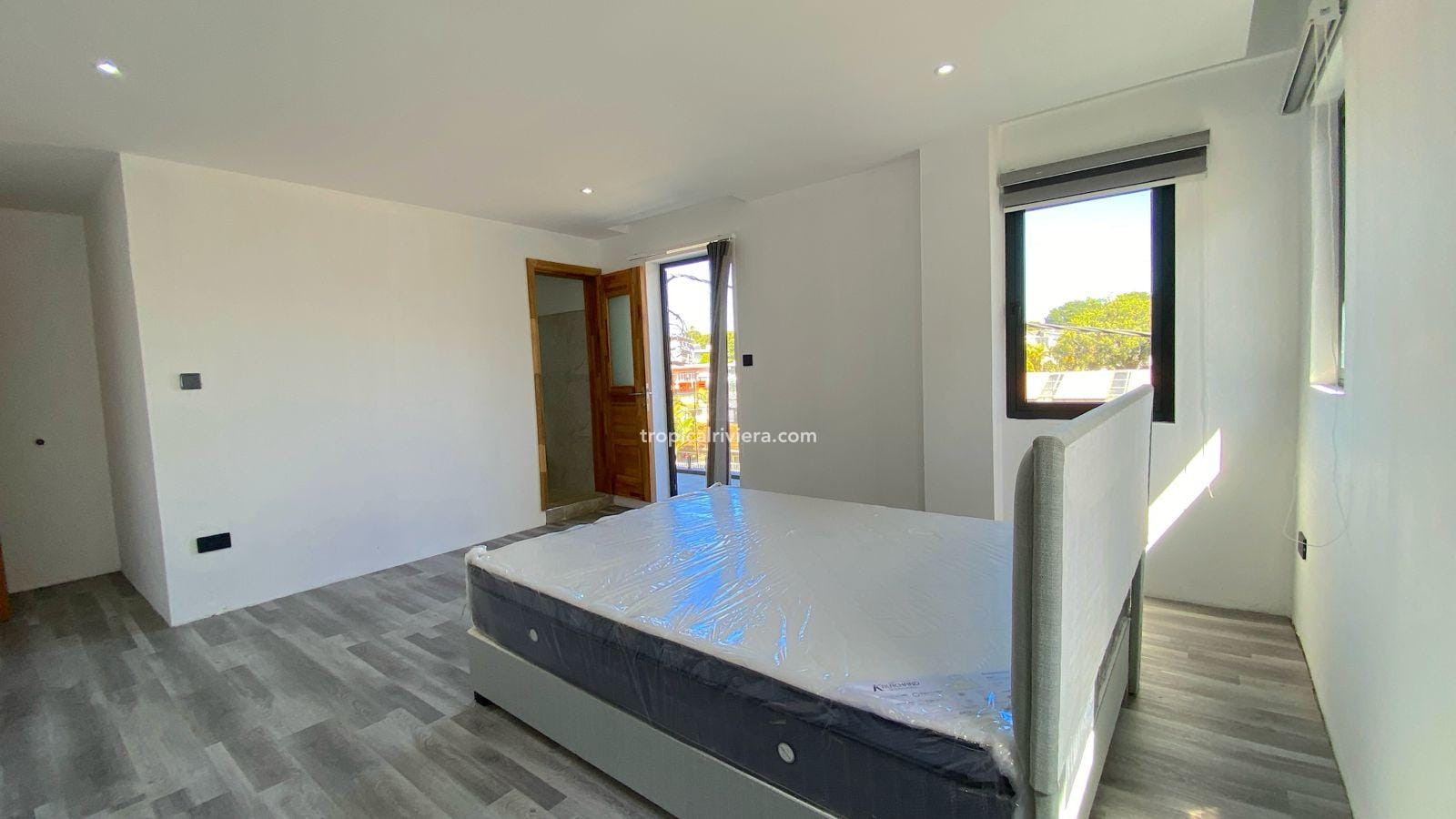 For Sale – Two Bedroom Fully Furnished Apartment 145 m2 – Phoenix