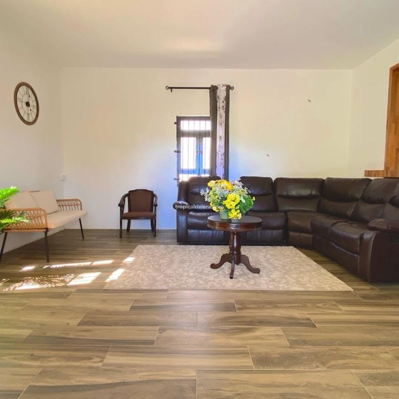 Rental – Three Bedroom Fully Furnished Duplex 180m2 – Trou Aux Biches