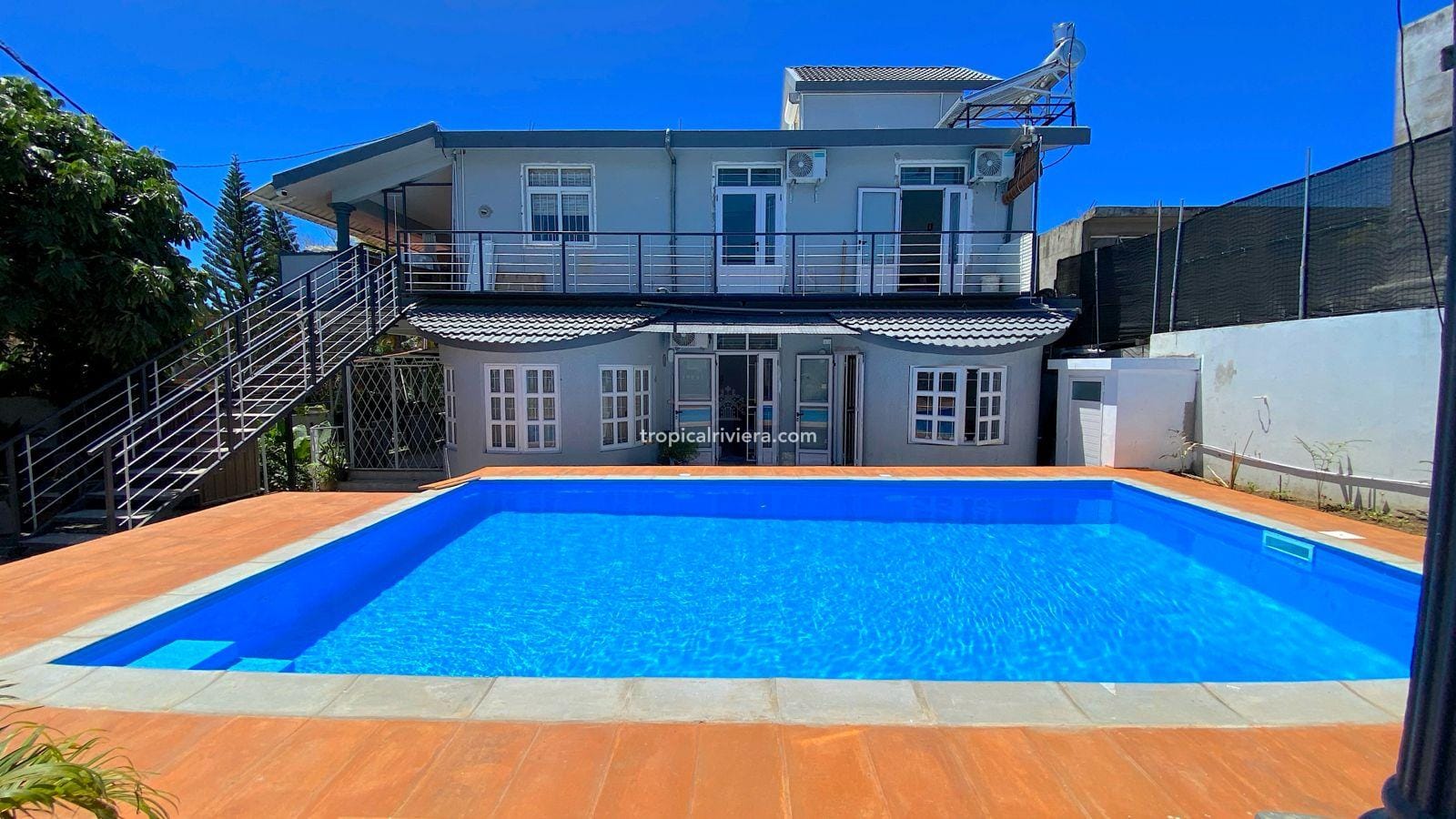 Apartment rental Calodybe01 (1) Rental – One Bedroom Furnished Apartment with shared pool – Calodyne