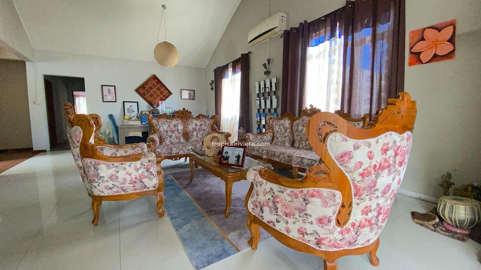 For Sale – 6 Bedroom House Semi Furnished – Goodlands
