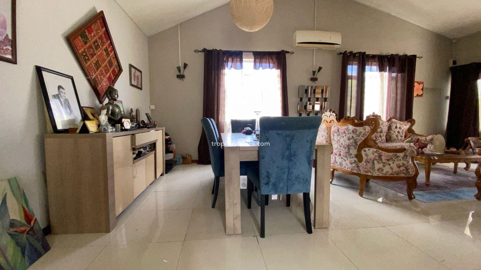 For Sale – 6 Bedroom House Semi Furnished – Goodlands