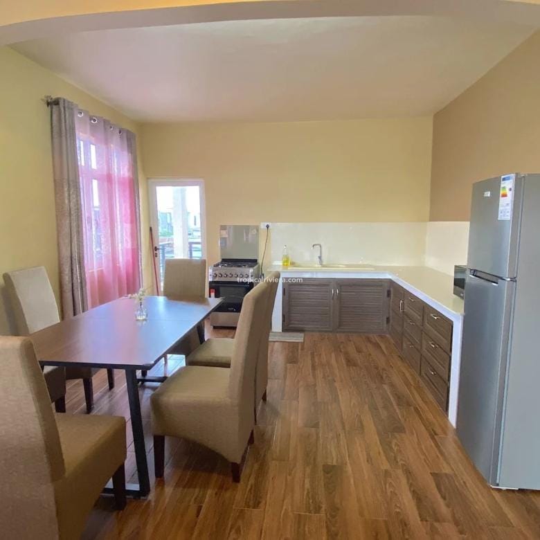 Spacious 3-Bedroom Fully Furnished Apartment for Rent in Plaines des Papayes – 150 m²