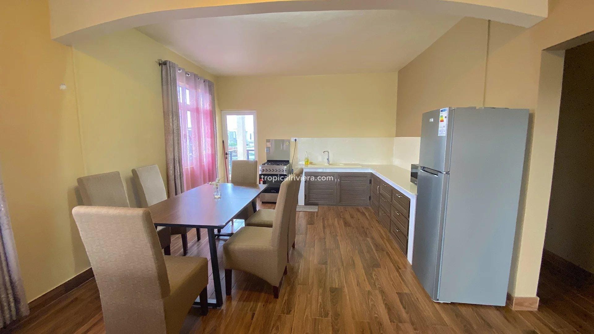 Spacious 3-Bedroom Fully Furnished Apartment for Rent in Plaines des Papayes – 150 m²