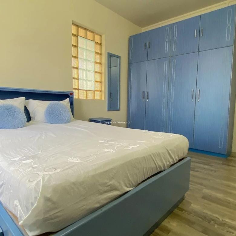 Spacious 3-Bedroom Fully Furnished Apartment for Rent in Plaines des Papayes – 150 m²