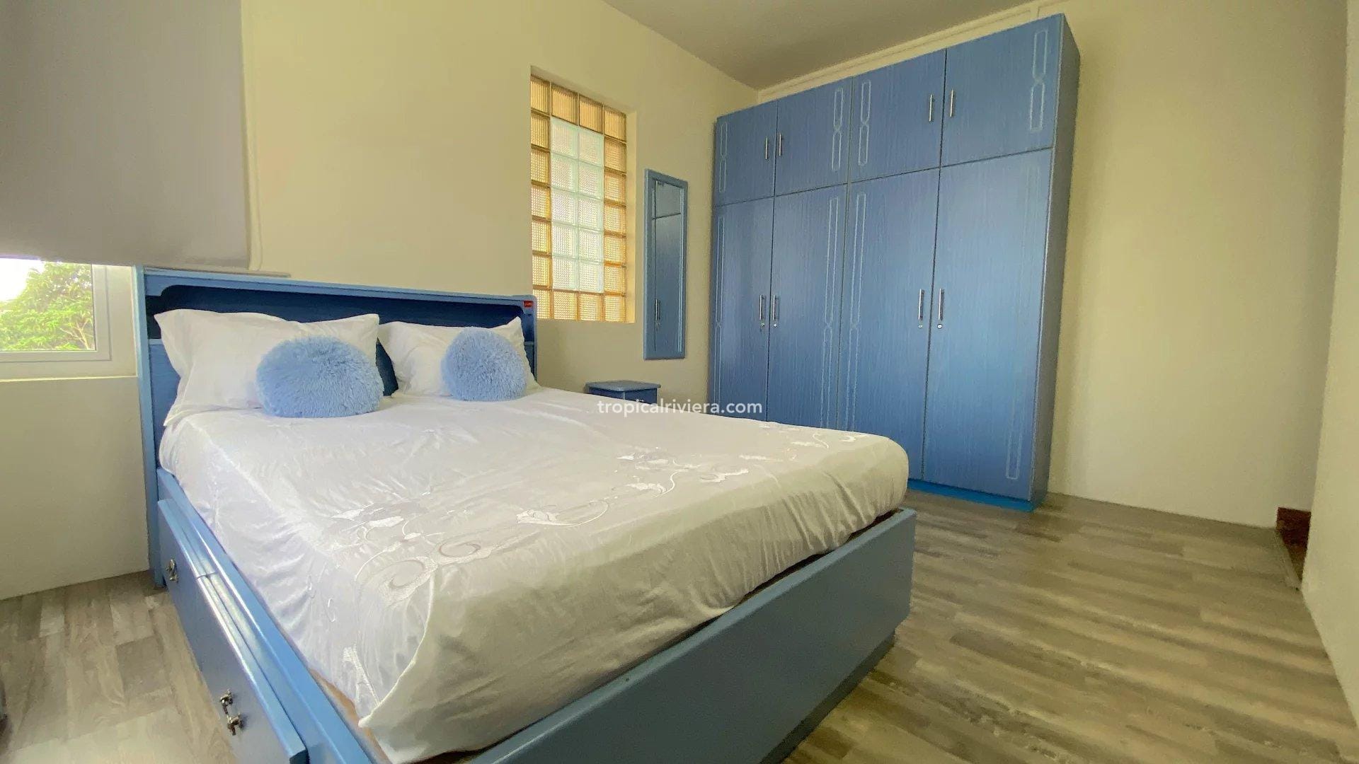 Spacious 3-Bedroom Fully Furnished Apartment for Rent in Plaines des Papayes – 150 m²