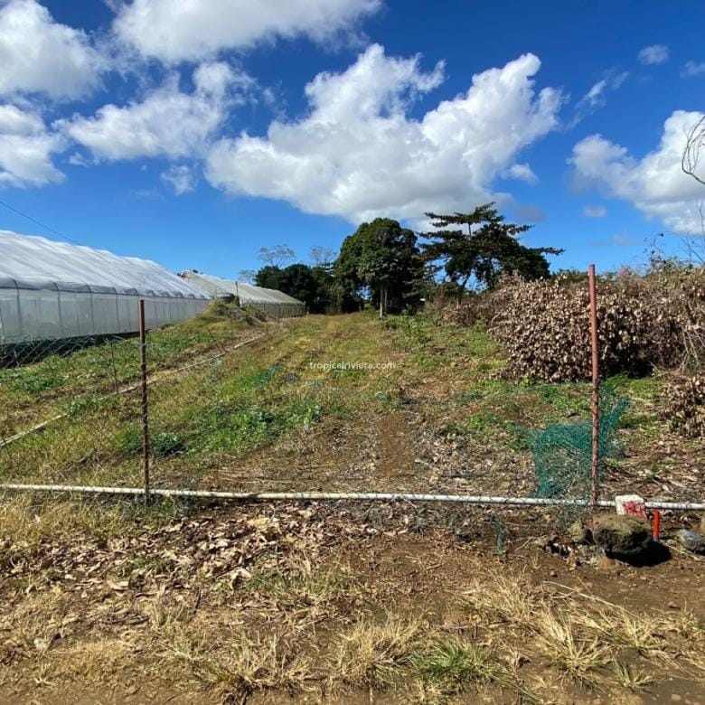For Sale – Residential Land 1,118.53 m2 – Riche Mare, Centre de Flacq