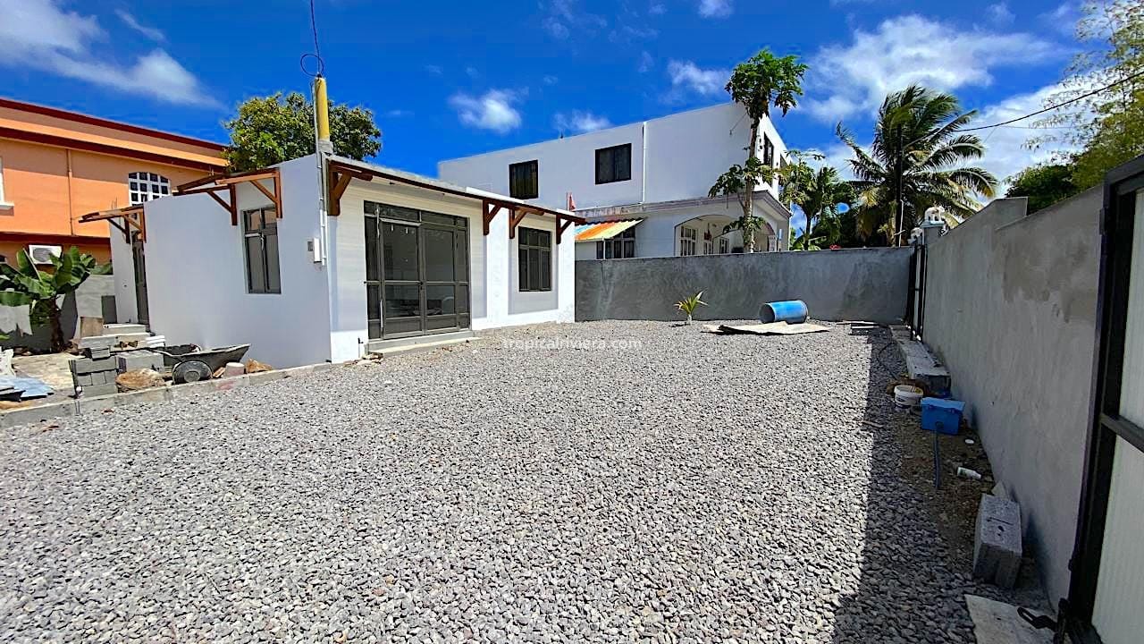 Villa House rental Petit Raffray (7) Rental – Brand New Two Bedroom Furnished House/Villa with Gated Yard- Petit Raffray