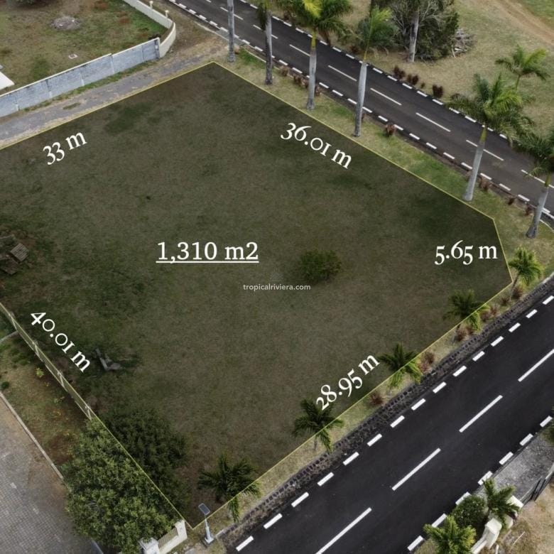 For Sale – Residential Land 1,310 m² in a Private Gated Residence – The Mount, Pamplemousses