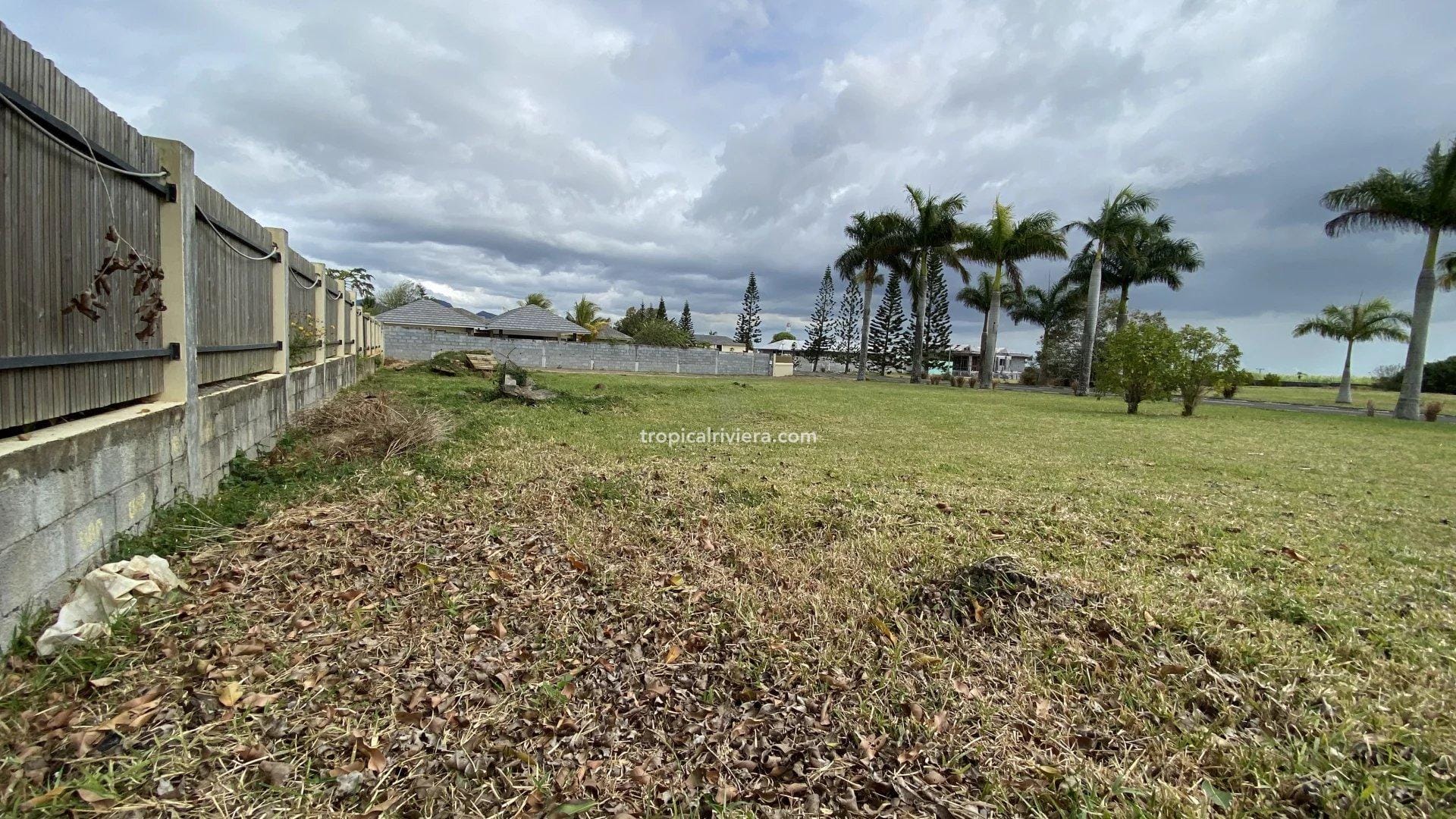 For Sale – Residential Land 1,310 m² in a Private Gated Residence – The Mount, Pamplemousses