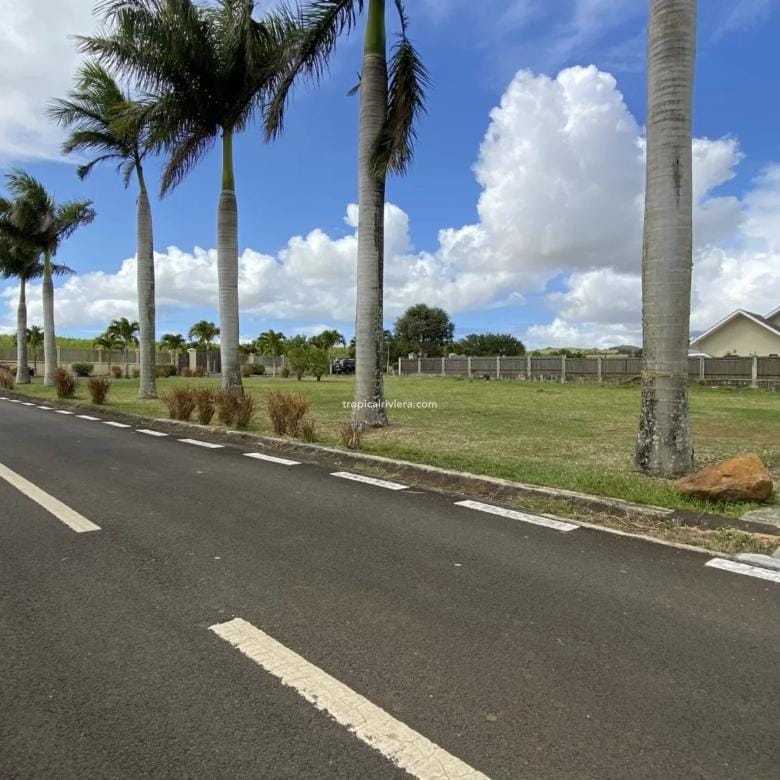 For Sale – Residential Land 1,310 m² in a Private Gated Residence – The Mount, Pamplemousses