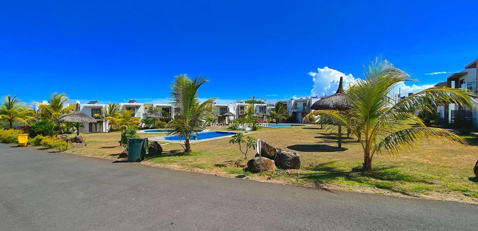 Fully Furnished Duplex for Rent – Melville(9) Rental – Two Bedroom Fully Furnished Duplex in a Gated Residence – Melville, Grand Gaube