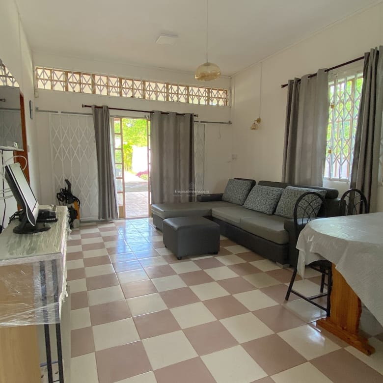 Rental – Three Bedroom Fully Furnished House / Villa – Pereybere