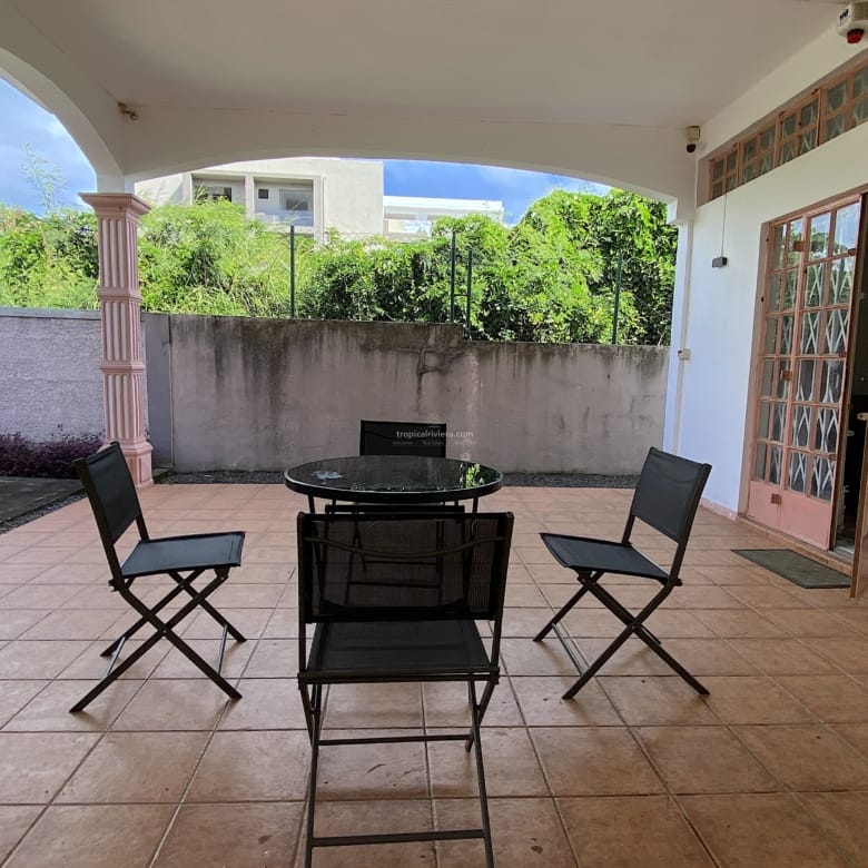 Rental – Three Bedroom Fully Furnished House / Villa – Pereybere