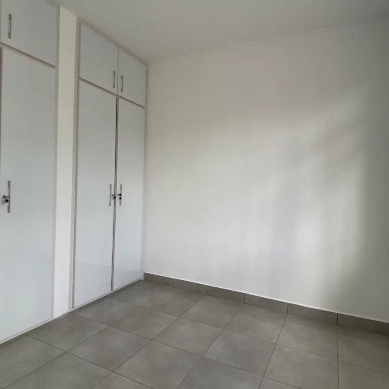Rental – 6 Bedroom Dormitory/Hostel 250 m2 – Boulet Rouge, Central Flacq