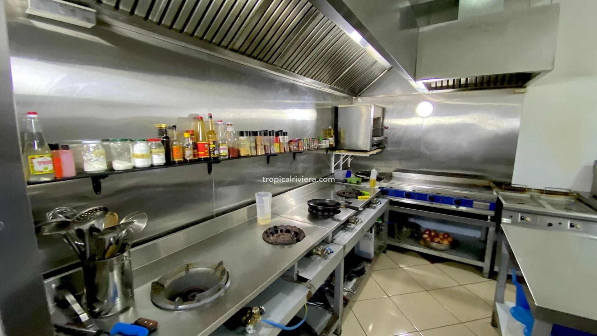 Turnkey Bar restaurant for sale in Calodyne with Alchohol Permit