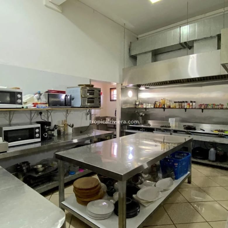 Turnkey Bar restaurant for sale in Calodyne with Alchohol Permit