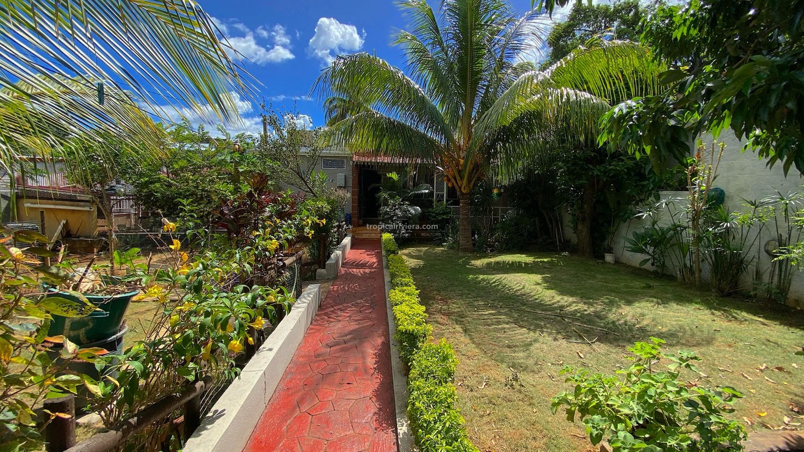3 Bedroom House for Sale Roche Bois Port Louis – Furnished, Near Riche Terre Mall