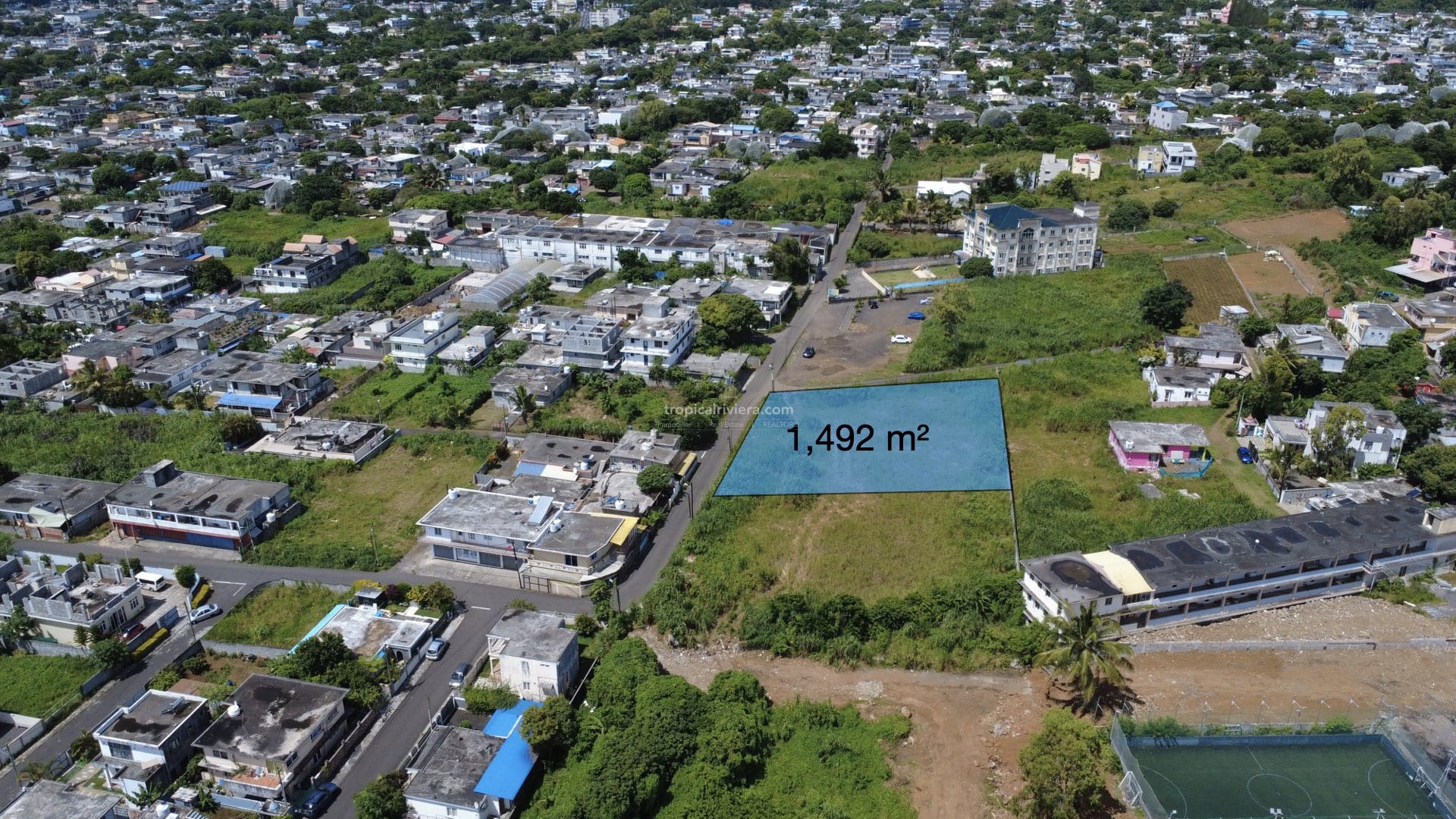 Residential Land for Sale in Vacoas – 1,492 m² Plot on Abattoir Road