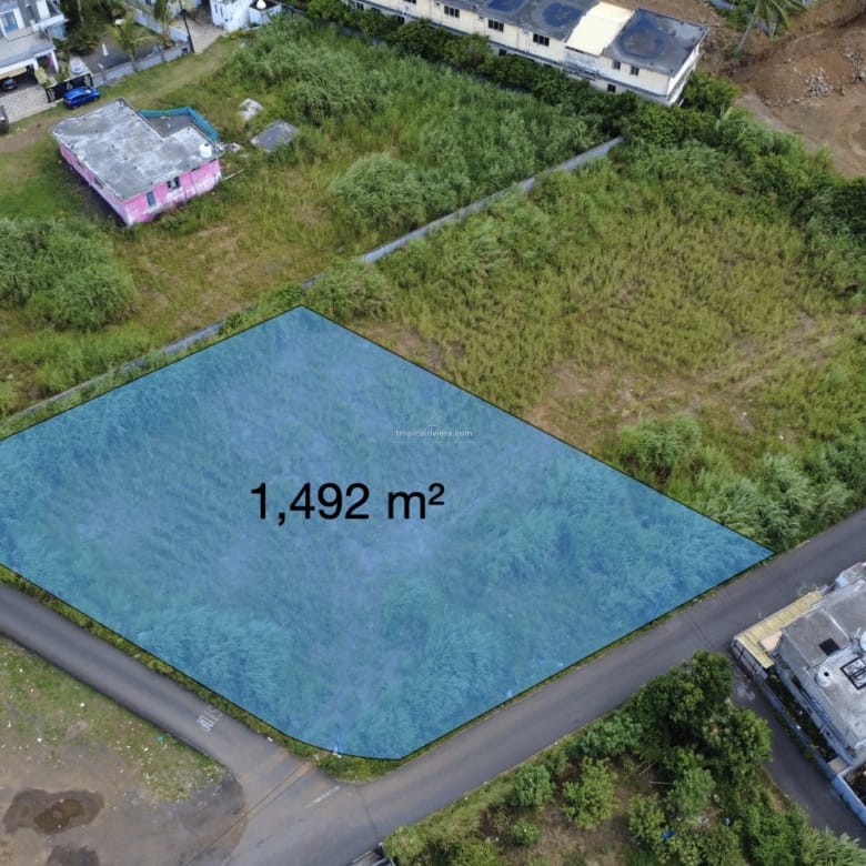 Residential Land for Sale in Vacoas – 1,492 m² Plot on Abattoir Road