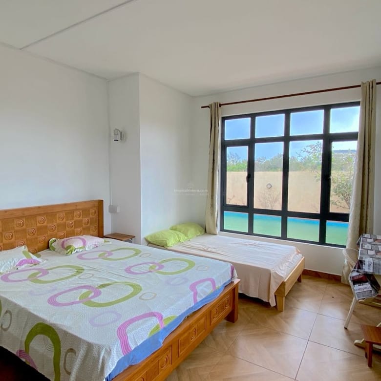 4-Bedroom Furnished Villa with Large Private Pool for Rent – Pointe aux Piments | Secure Gated Residence