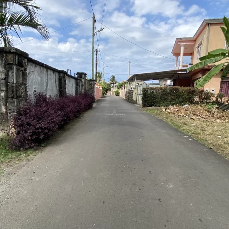 Residential Land for Sale in Bel Air, Rivière Sèche, Flacq – 422 m² (10 Perches)