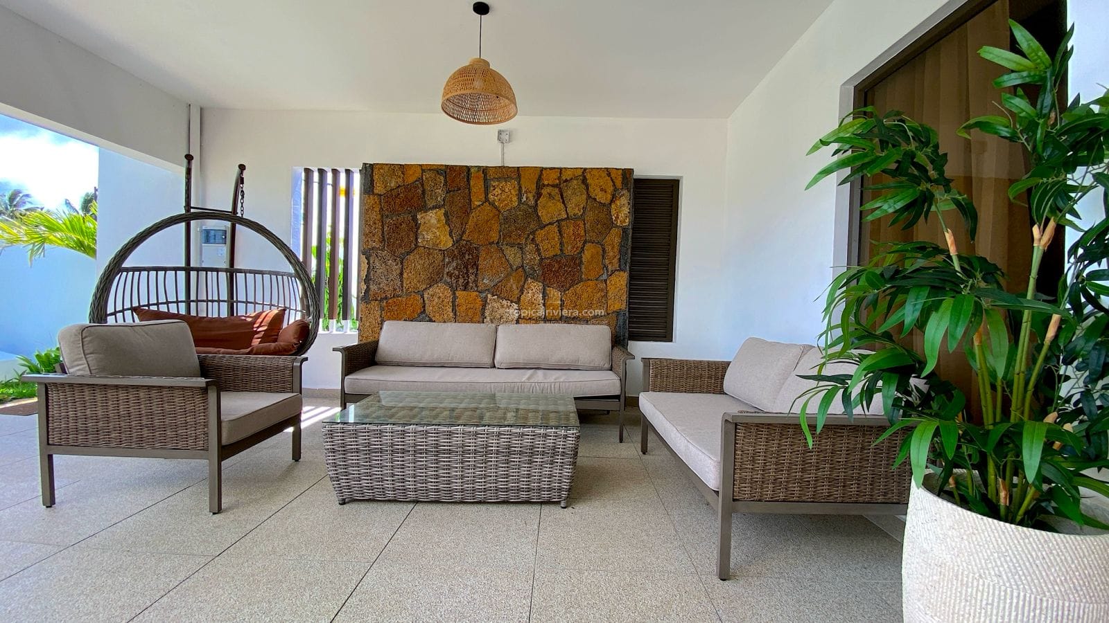 Rental – Fully Funished Villa with Private Pool in a Gated Community- Belle Mare