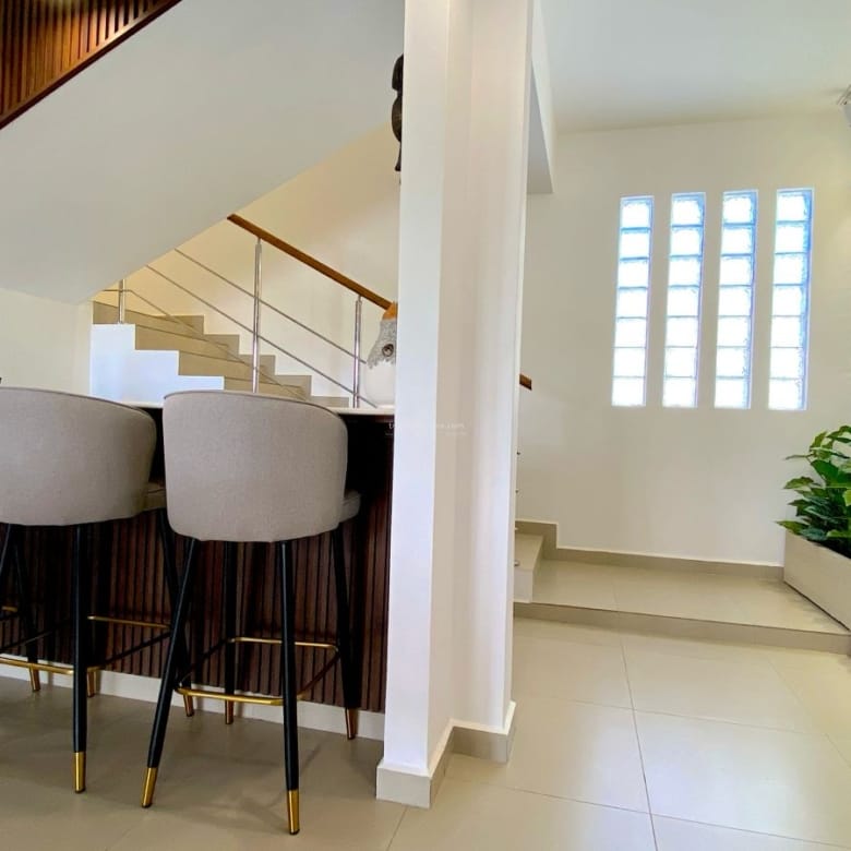 Rental – Fully Funished Villa with Private Pool in a Gated Community- Belle Mare