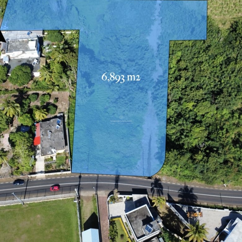 Terrain commercial à vendre à Arsenal, à Maurice – 6 893 m² sur la route principale