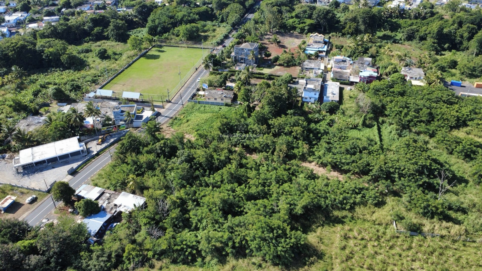 Terrain commercial à vendre à Arsenal, à Maurice – 6 893 m² sur la route principale