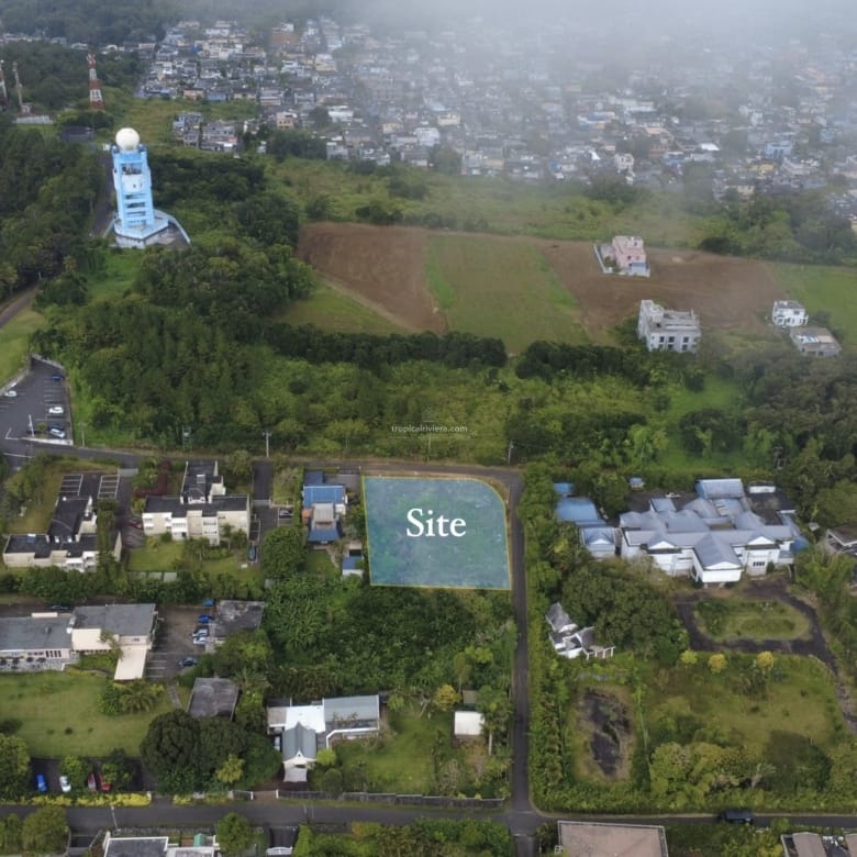 Residential Land for Sale – 1,900 m² (500 Toises) with Mountain & Ocean Views | Floreal, Curepipe