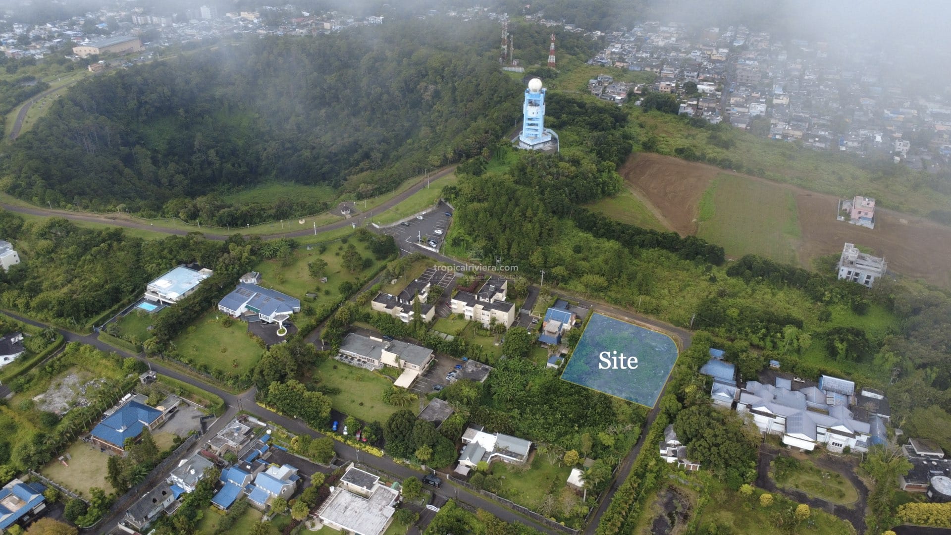 Residential Land for Sale – 1,900 m² (500 Toises) with Mountain & Ocean Views | Floreal, Curepipe
