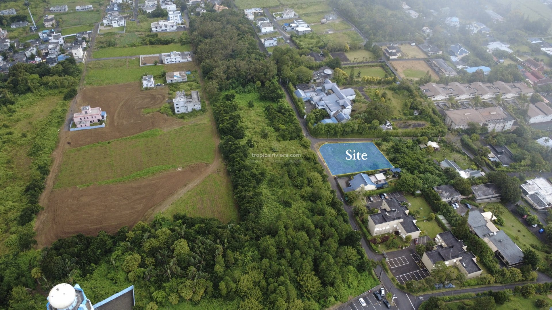 Residential Land for Sale – 1,900 m² (500 Toises) with Mountain & Ocean Views | Floreal, Curepipe