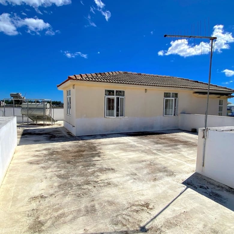 À vendre – Villa meublée de 6 chambres, 480 m² – Flic-en-Flac, Île Maurice