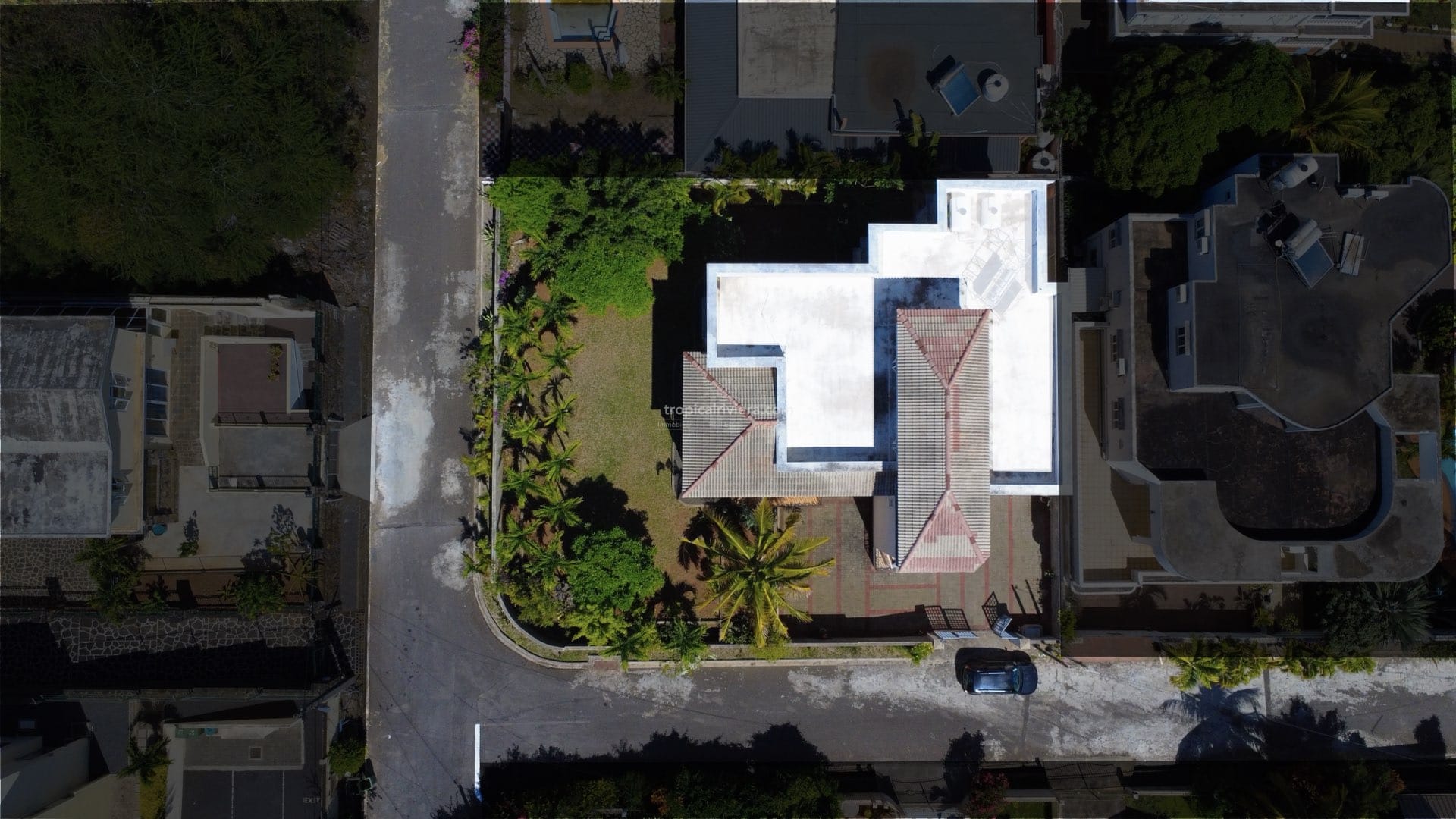 À vendre – Villa meublée de 6 chambres, 480 m² – Flic-en-Flac, Île Maurice