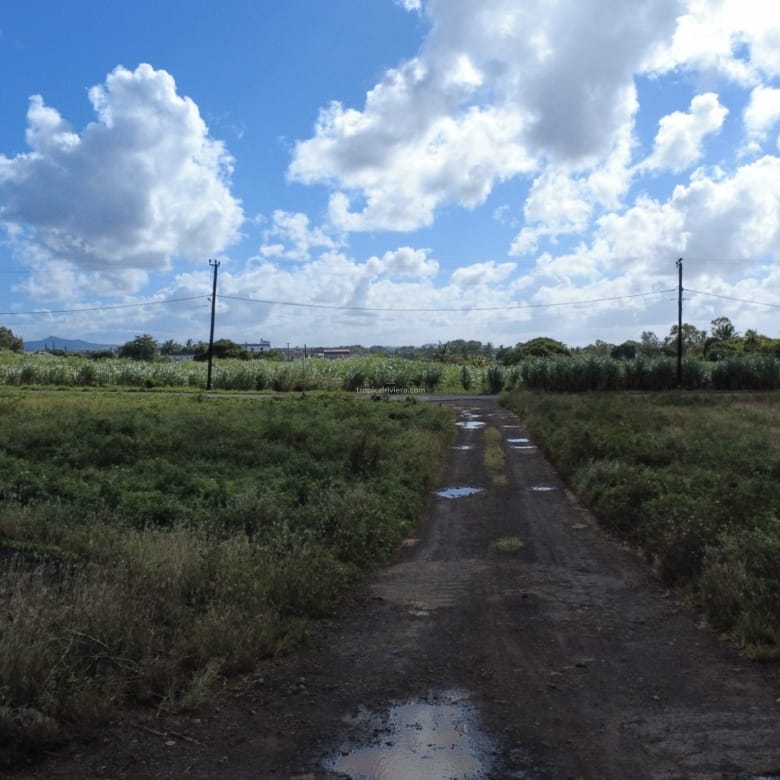 À vendre – Terrain à usage résidentiel de 633,59 m² à Hermitage, Flacq