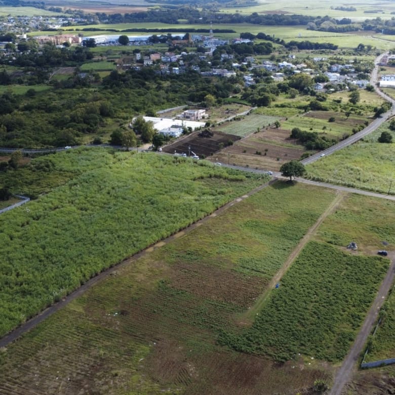 À vendre – Terrain à usage résidentiel de 633,59 m² à Hermitage, Flacq