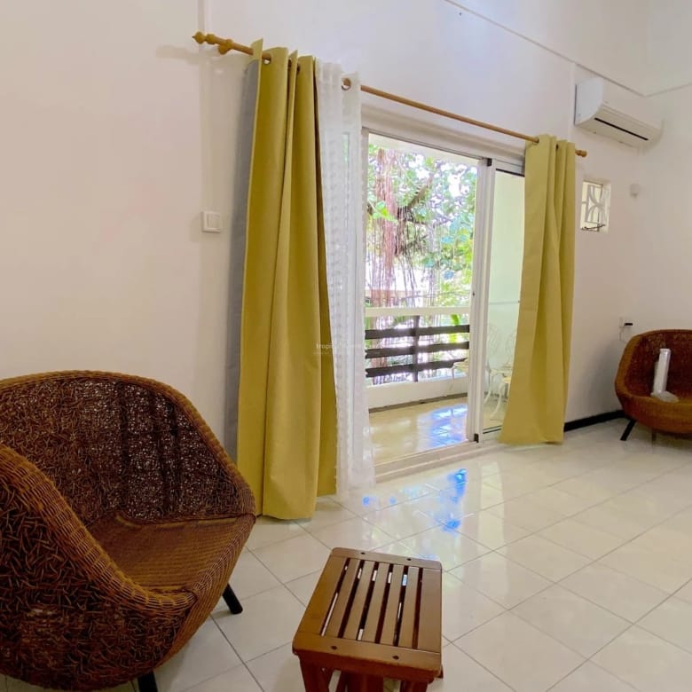 Rental – 2 Bedroom Fully Furnished Apartment with Pool in a Gated Community – Poste Lafayette, Flacq