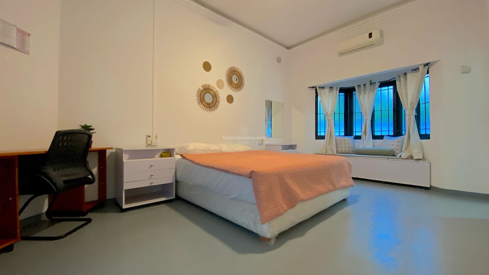Rental – 3 Bedroom Furnished Villa with Private Pool – Albion, Black River