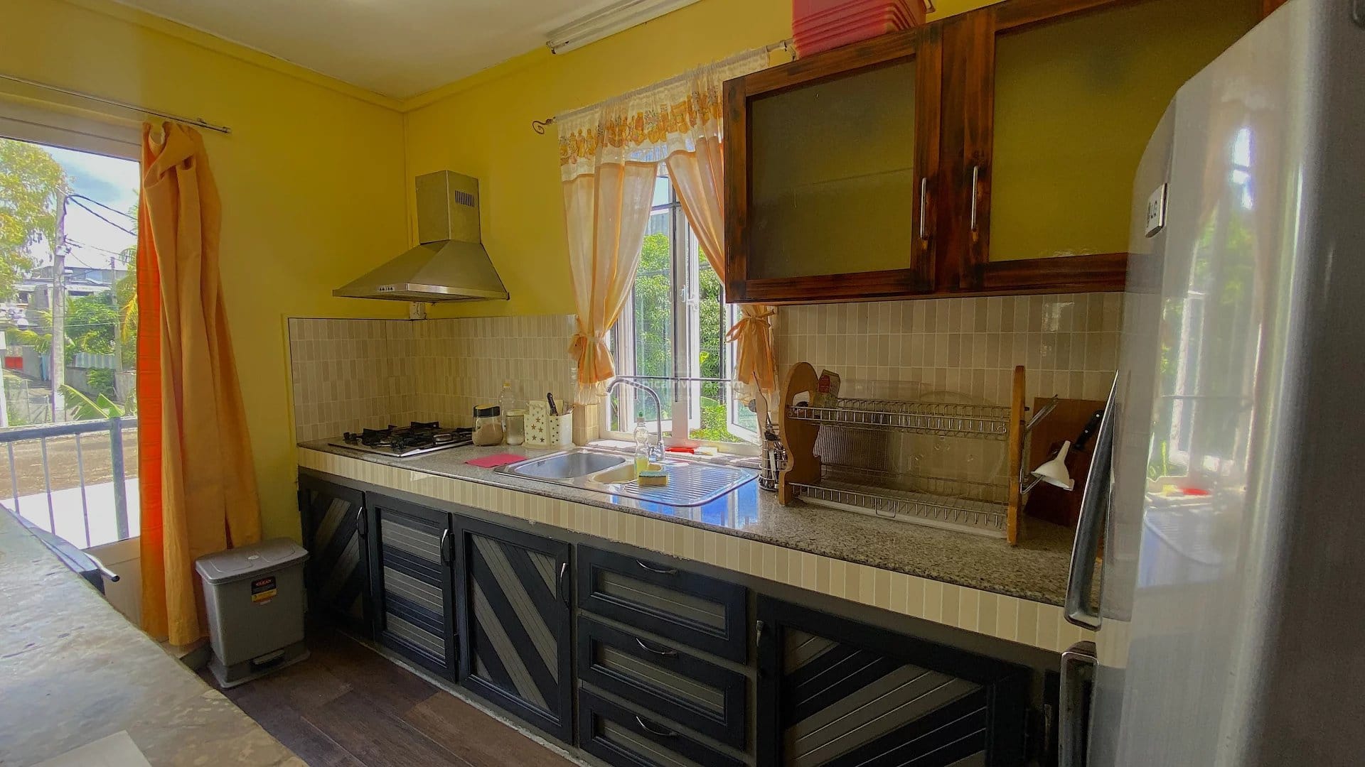 Location – Appartement 2 chambres entièrement meublé – Belle Mare