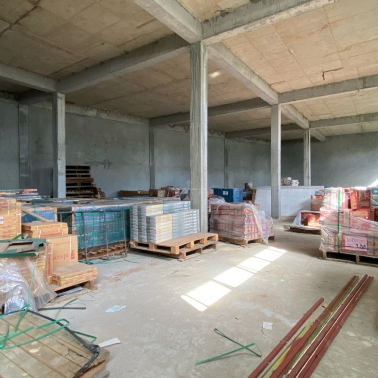 Rental – Commercial Space / Warehouse / Multipurpose Building 4,500 Sq ft – Centre de Flacq