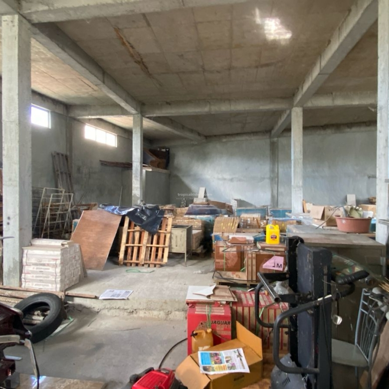 Rental – Commercial Space / Warehouse / Multipurpose Building 4,500 Sq ft – Centre de Flacq