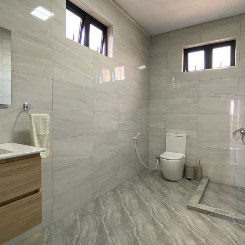 Move-In Ready in Grand Baie: A Brand-New, Fully Furnished 4-Bedroom Villa – 195 m2