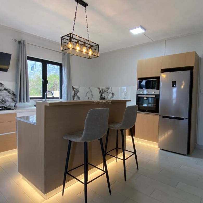 Move-In Ready in Grand Baie: A Brand-New, Fully Furnished 4-Bedroom Villa – 195 m2
