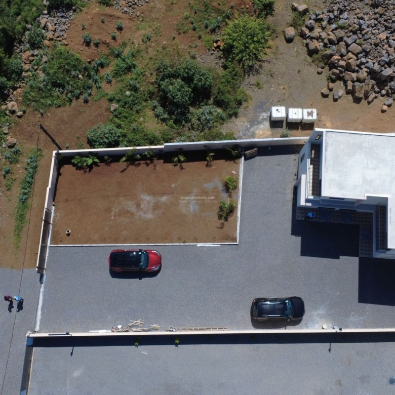 Move-In Ready in Grand Baie: A Brand-New, Fully Furnished 4-Bedroom Villa – 195 m2
