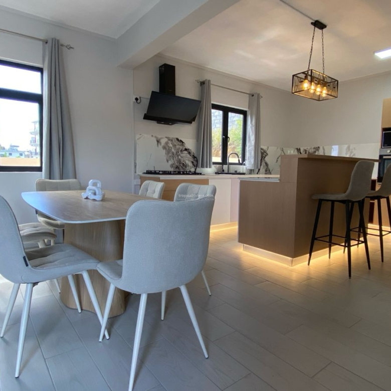 Move-In Ready in Grand Baie: A Brand-New, Fully Furnished 4-Bedroom Villa – 195 m2